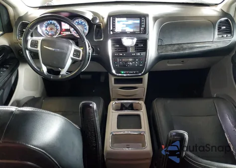 2013 Chrysler Town & Country Touring из США, поврежденный, VIN 2C4RC1BG2DR744094